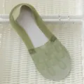 Women summer thin green lace invisible boat socks, anti-slip low cut casual socks for ladies. - One Size / Green