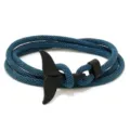 Blaues geflochtenes Seilarmband mit schwarzem Walflossen Anhänger Ozean Stil Partnerschmuck - Azurblau und Schwarzer Walschwanz