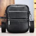 Borsa a tracolla da uomo in vera pelle nera con tasche multiple e cinghia regolabile. - Motivo litchi nero