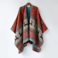 Warmer Strick Poncho Schal mit Hirschmuster, ethnischer Cape Mantel für Damen Wintermode. - MZP026-Rentier & Schneeflocke