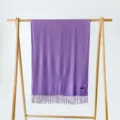 Einfarbig lila Kaschmirgefühl Winter Schal mit Fransen warmer und eleganter Schal - Hellviolett