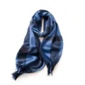 Écharpe d'hiver effet cachemire à carreaux bleus avec franges, châle chaud et tendance. - Bleu Marine