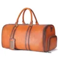 Sac de voyage vintage en cuir marron véritable avec compartiment à chaussures pratique. - Cuir à tannage végétal patiné marron café
