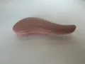 Spazzola per capelli ergonomica districante con finitura maculata per una messa in piega. - Taglia grande L 18,5 cm W 7,5 cm H 3,5 cm / Confezione in busta OPP rosa in paglia di grano
