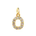 Gros plan du pendentif lettre O en zircon pavé plaqué or, accessoire bijou DIY délicat. - Lettre O / Or