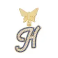 Goldener Buchstabe H Anhänger mit blauen weißen Zirkonia und Schmetterling Detail. - Buchstabe H