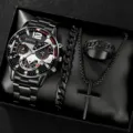Detaillierte Nahaufnahme eines schwarzen Herren-Uhrensets mit Schmuck in Geschenkbox - Schwarzes 4-teiliges Set / Schwarz