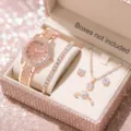 Detailansicht eines luxuriösen roségoldenen Strassuhren und Schmucksets in der Box - 5-teiliges Set / Roségold