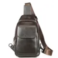 Bolso cruzado de cuero marrón oscuro para hombre, mochila de pecho casual para viajes al aire libre. - Café Liso