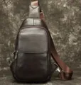 Bolso de pecho de cuero genuino para hombre bandolera informal de uso diario marron - Cuero granulado natural café
