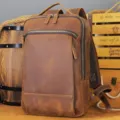 Zaino vintage in vera pelle di cavallo pazzo grande capacità viaggio computer 17 pollici - 5008 Marrone