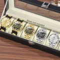 Nahaufnahme von Herren-Quarzuhren in Gold und Silber, präsentiert in einer Box - Herren Mode Uhren 5-teiliges Set (Farbmischung Kombination) / 5-teiliges Set