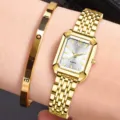 Elegante goldfarbene rechteckige Quarzuhr für Damen mit klassischem Metallgliederband - Uhr + Armband Set / Goldfarbe Weiß