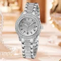 Elegante silberne Damen-Quarzuhr, komplett mit funkelnden Strasssteinen besetzt - Ziffernblatt / Silber