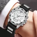 Modische silberne Herrenquarzuhr mit schwarzem Silikonarmband und Zier-Zifferblatt. - Silikon Schwarzes Armband Silbernes Gehäuse Weißes Zifferblatt (Stil 3)