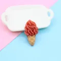 Miniatura di cono gelato in resina marrone rossastro, accessorio fai-da-te per casa - circa 2,5 cm / Borgogna