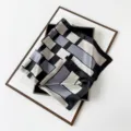 Schwarzer geometrischer Satin Quadrat Schal minimalistischer dünner eleganter Damenschal. - L7323-Geometrischer Farbmix Schwarz