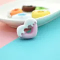 Miniatur-Herz-Donut-Charm aus Harz für DIY-Handyhüllen-Bastelarbeiten, rosa Farbe - 26*20*10mm / Rosa