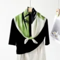 Foulard en soie vert menthe carré 70cm imprimé abstrait léger accessoire de mode chic - Tulipe Vert