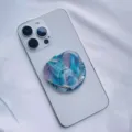 Heart shaped phone grip with iridescent shell texture for magnetic MagSafe phones - Heart Magnetic Holder / Blue Scallop