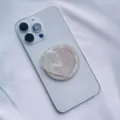 Natural scallop texture heart MagSafe phone grip holder for white smartphone accessory - Heart Magnetic Holder / White Scallop Shell