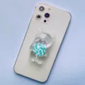 Dettaglio di un supporto per telefono a forma di orsetto trasparente con lecca-lecca - Supporto a gonfiabile / Orso Lecca-lecca Verde