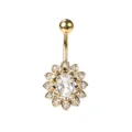 Gros plan d'un piercing de nombril tournesol doré avec zircon ovale et cristaux. - Design No.11