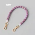 Vista dettagliata di una catena di perle acriliche viola da 38 cm con moschettoni oro. - Modello 2 / 38CM / Viola