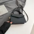 Elegante bolso bandolera negro con rayas para mujer, bolso de mano cuadrado de moda - Negro