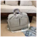 Graue Reisetasche mit großer Kapazität, Freizeitsporttasche, leichte tragbare Wochenendtasche - Grau