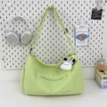 Casual green travel duffel bag large capacity gym shoulder bag for women daily outdoor use - With Pendant / Green