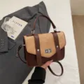 Retro vintage contrast color messenger handbag in brown and tan for women's daily commute - Brown