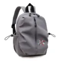 Piccolo zaino grigio leggero con motivo floreale ricamato colorato per viaggi casual - Taglia L / Grigio Fumo