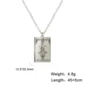Collier de tarot en acier inoxydable avec pendentif Le Pendu, finition argentée. - Argent Le Pendu