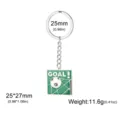 Vierkante groene emaille voetbal sleutelhanger met GOAL hanger, ideaal voor fans - Doel / Staalkleur