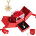 Dubbele deur geconserveerde roos cadeau doos met zonnebloem ketting set voor vrouwen. - Zonnebloem Ketting Cadeauendoos / Goud