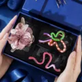 Ins style hair claw clip gift box set, elegant floral and wave design for women and girls. - Plastic Hair Claw Clip Set [09]