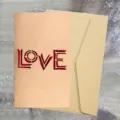 Biglietto d'auguri retrò in carta kraft con design LOVE tagliato al laser e busta - lettere love