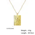 Petit collier pendentif carte de tarot Justice en acier inoxydable doré avec dimensions - Or La Justice