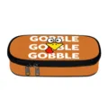 Großaufnahme des orangefarbenen Erntedankfest-Federmäppchens mit Gobble-Drucken! - Nr 05 Lebendiger Orange Stil