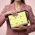 Tragbare Make-up-Tasche aus Netzstoff mit Zitronendruck für den Sommer - 23x8.5x16.5cm / Zitronendruck