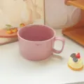Rosa Keramik-Instant-Nudelschüssel, große Tasse mit Henkel für den Alltag, Detailansicht. - Taro Lila