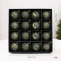 Set di 16 palline di Natale verde e oro antico in una scatola da esposizione da 24 cm - 6cm (Confezione da 16) / Verde Scuro Antico
