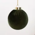 Pallina di Natale in velluto verde scuro con design plissettato e cordino oro - 6cm / Verde matcha