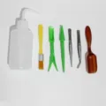 Dettaglio set di attrezzi per piantare succulente, strumenti da giardinaggio per piante. - Set di bottiglie per irrigazione a becco curvo da 250 ml da 7 pezzi