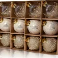 Juego de 12 bolas de Navidad pintadas variadas en una caja de cartón kraft duro - 12 Piezas (8cm) / Champán