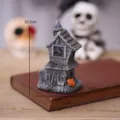 Miniature resin haunted house figurine for Halloween decor, sized 10.5x7x5.5cm - Pumpkin Right