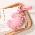 Chique roze PU-leren croissant tassenhanger met fijne stiksels en lusvormige band - Roze