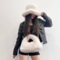 Chic plush faux fur bucket hat and matching hobo bag set for a stylish winter accessory. - Set / Apricot