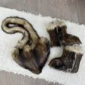 Faux raccoon fur heart-shaped handbag and matching snow boots set for winter style - 36 / Brown